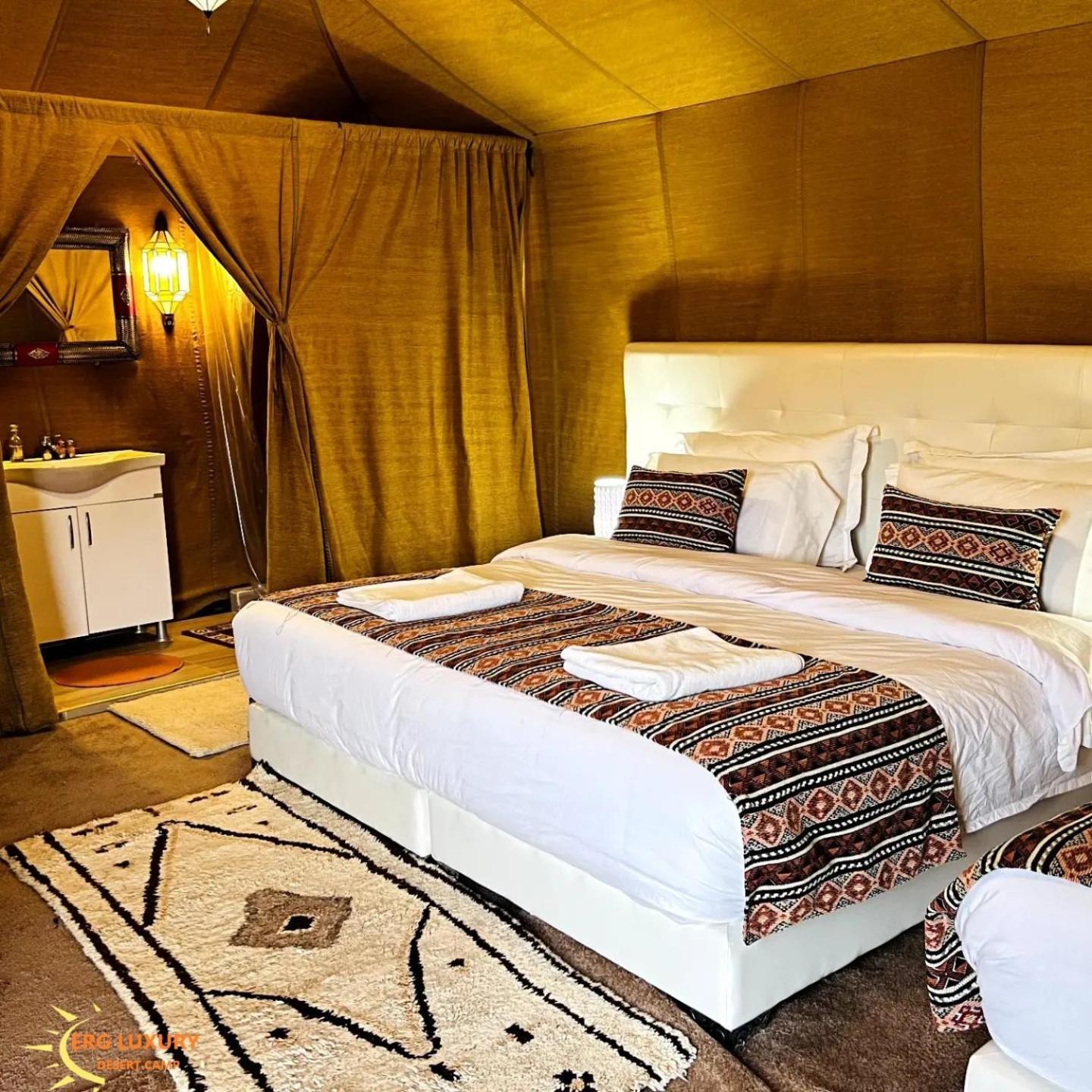 מלון מרזאוגה Dounia Luxury Camp מראה חיצוני תמונה